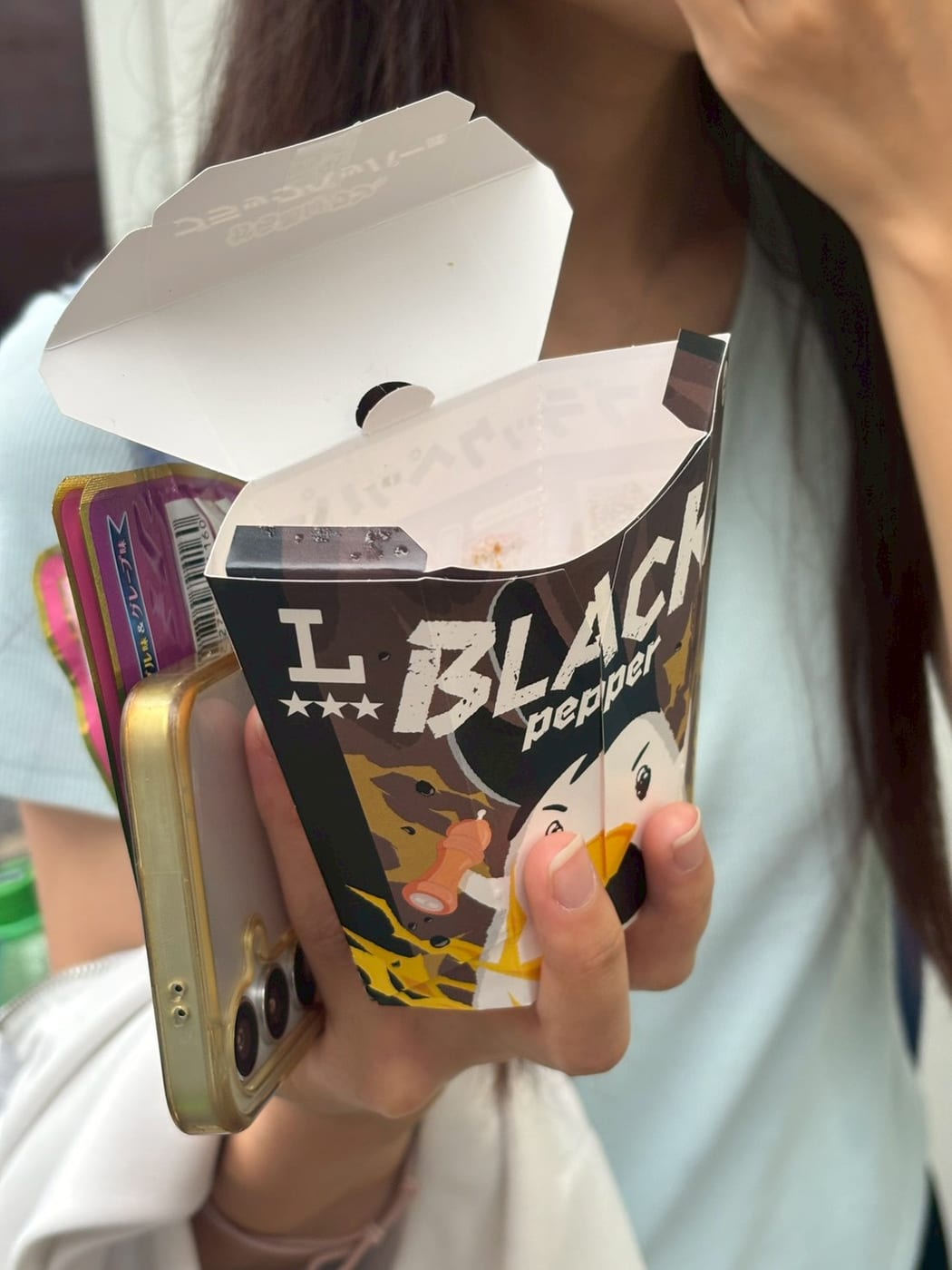 LAWSON 的からあげクン，L 尺寸黑胡椒口味