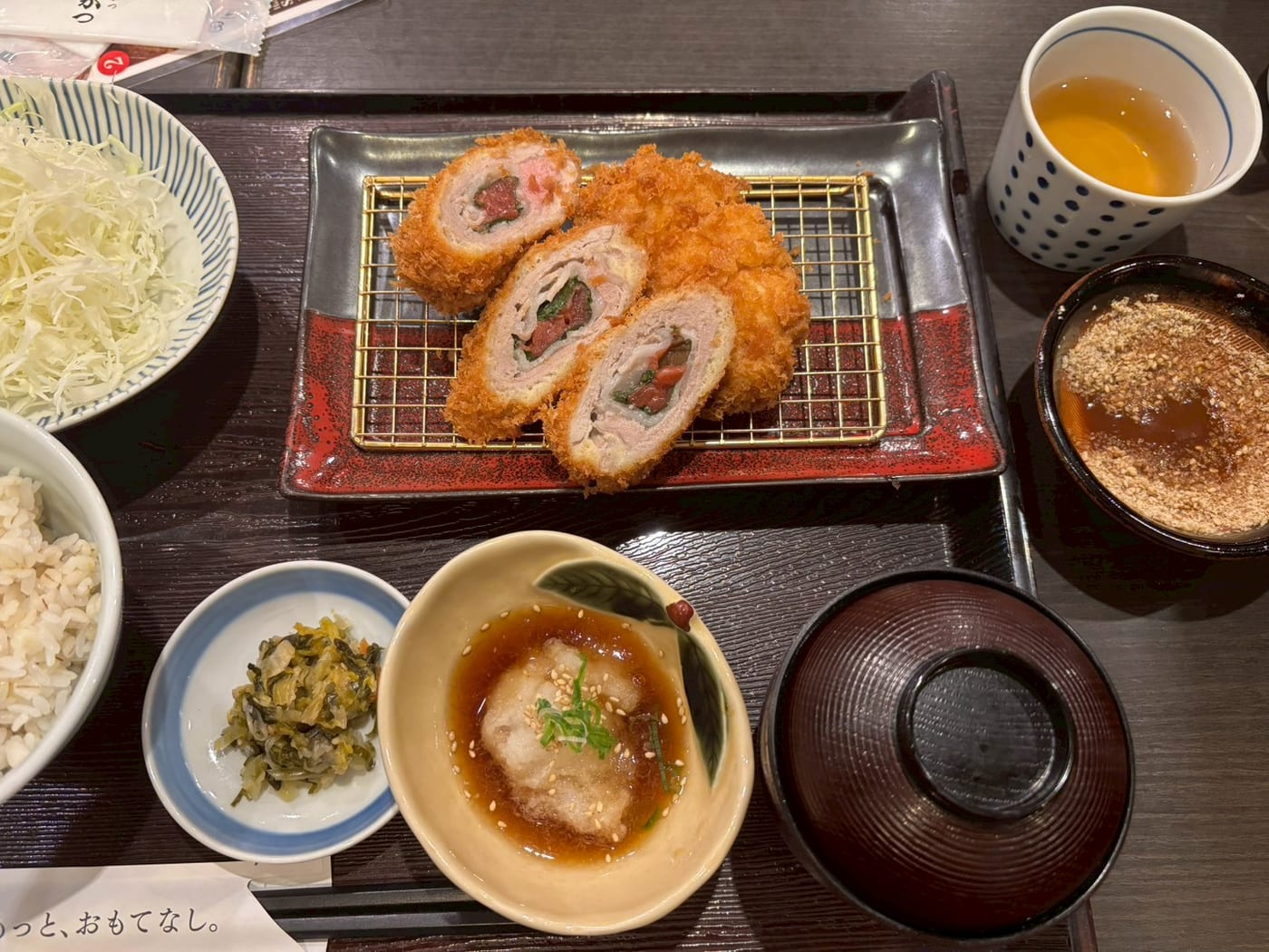 捲式豬排定食